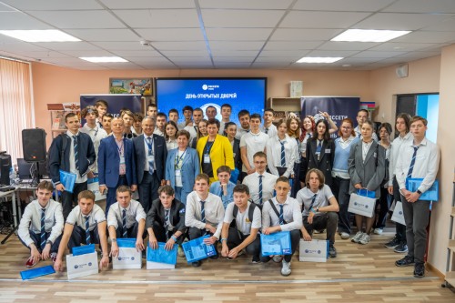 Компания «Россети Кубань» провела День открытых дверей для старшеклассников гимназии №6 в Сочи